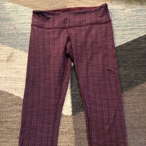 Burgundy lululemon crop wunder unders